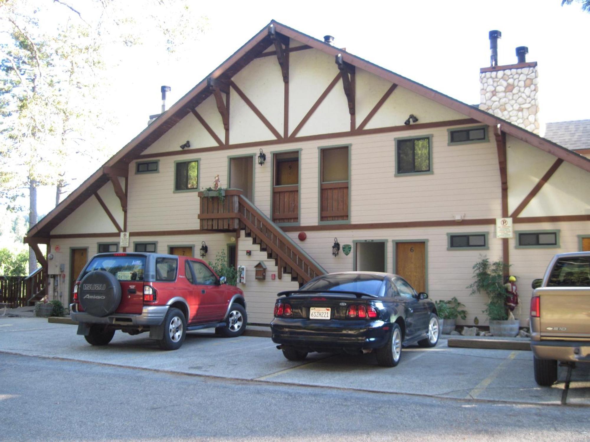 The North Shore Inn Crestline Exteriör bild